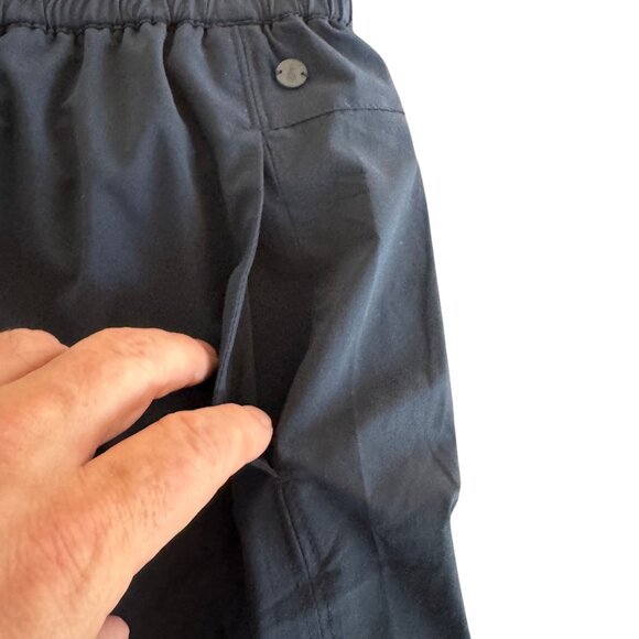 Tommy Bahama Women's Island Zone Golf Skort Navy Blue Pockets, Size XS NWT - Picture 4 of 9